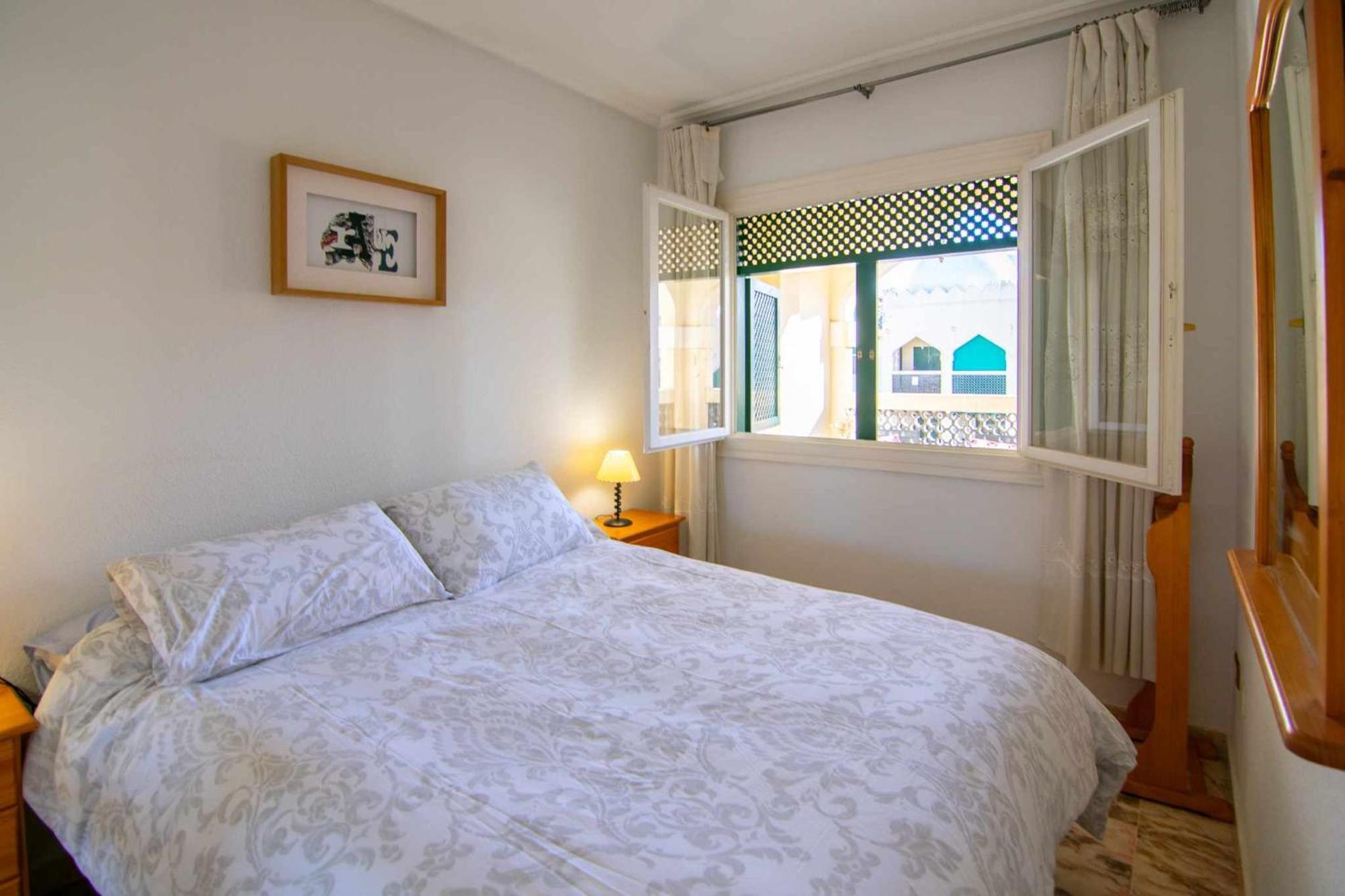 Rentafive Varadero Con Piscina Playa Y Terraza Santa Pola Exteriör bild